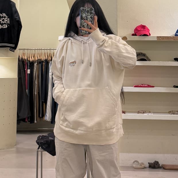 메종키츠네 그라디언트 레인보우 후드티 U1610