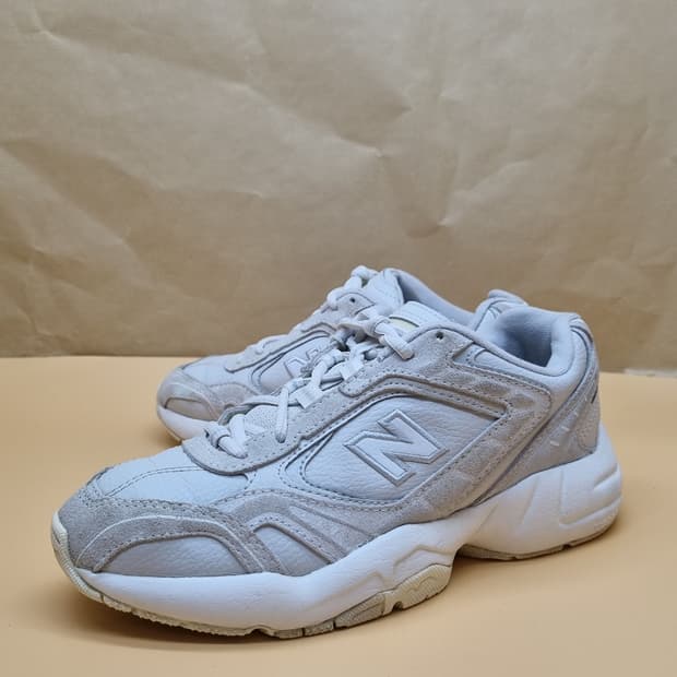 뉴발란스452 운동화250.