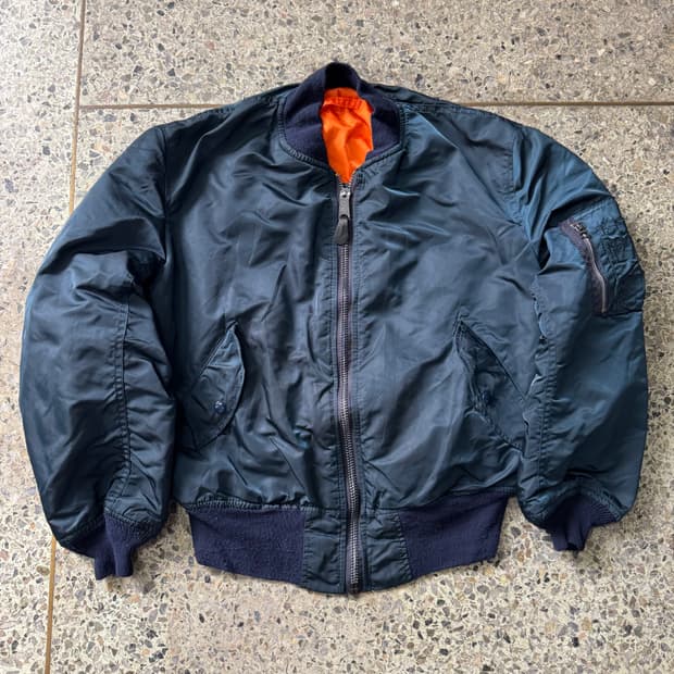 [L] Alpha Industries 알파인더스트리 Ma1 항공점퍼