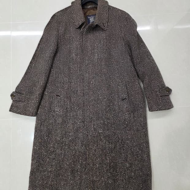 버버리 아이리쉬 트위드 코트