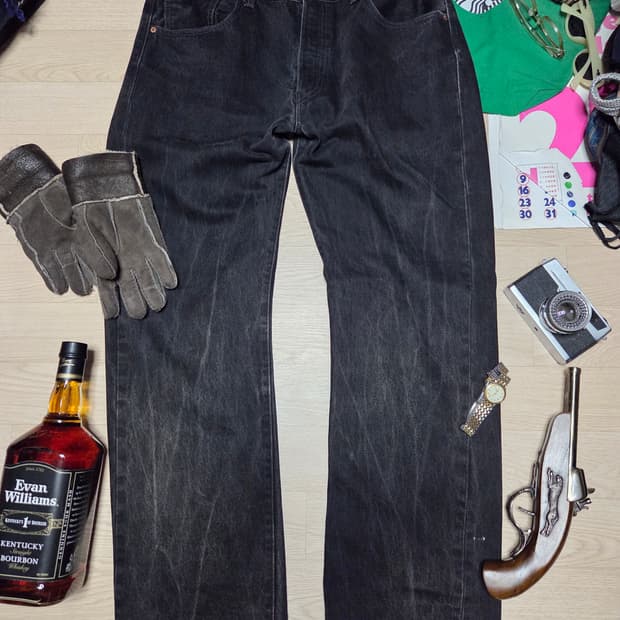 LEVIS 501 빈티지크랙 워싱 흑청 플레임