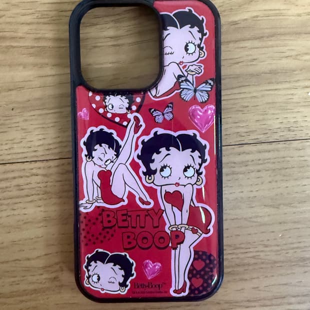 아이폰 16프로 베티붑 케이스