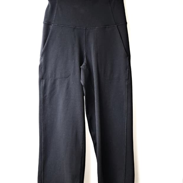 Lululemon Align Wide Leg Crop
