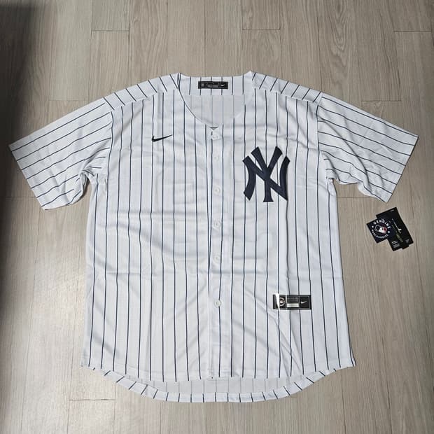 Nike mlb NY  양키즈 져지 블록코어룩 새제품
