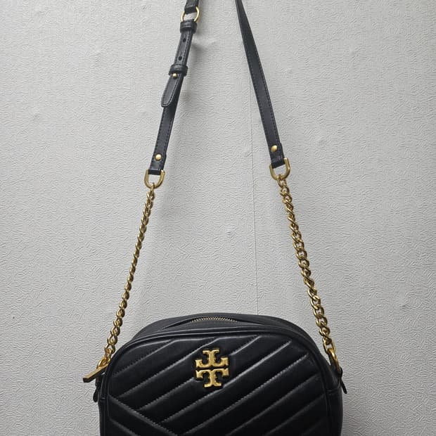 토리버치 키라 쉐브론 카메라백