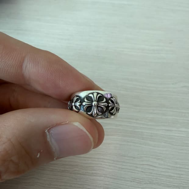 크롬하츠 CH플러스와이드후프 이어링 스몰