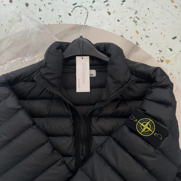 스톤아일랜드 룸우븐 블랙 라지사이즈