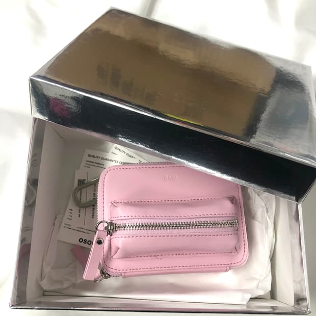 [새상품] 오소이 립펄스 베이비핑크 키홀더 지갑