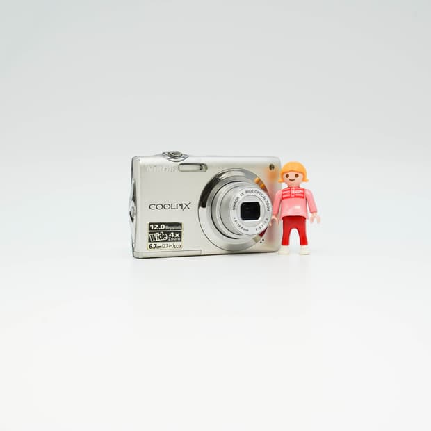 Nikon Coolpix S3000 (니콘 S3000) 