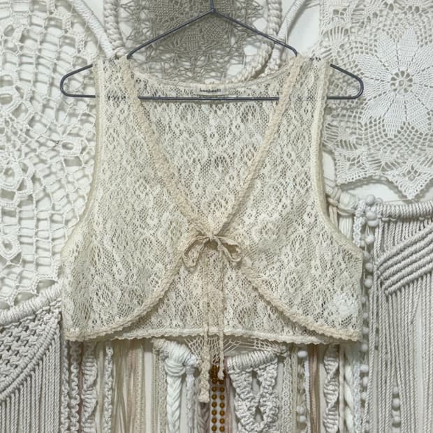 Lacifonelli Flower Crochet Vest