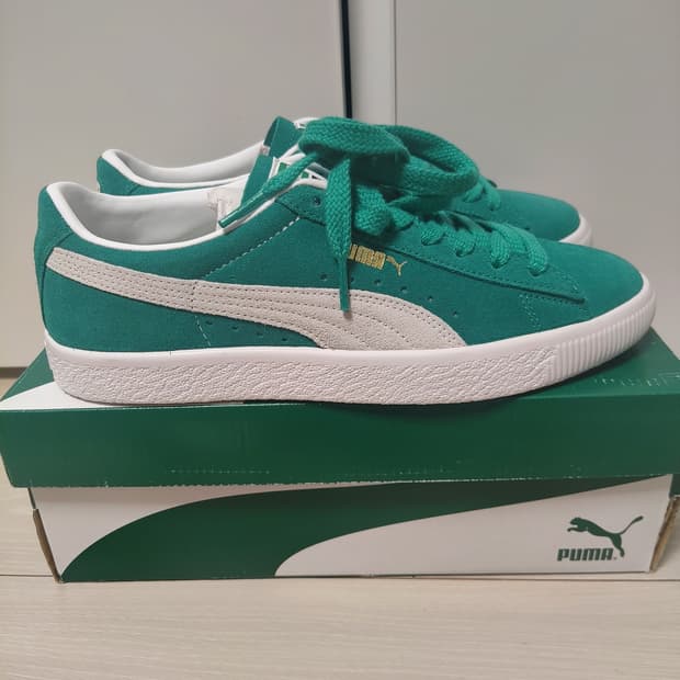 새상품 푸마 스웨이드 265