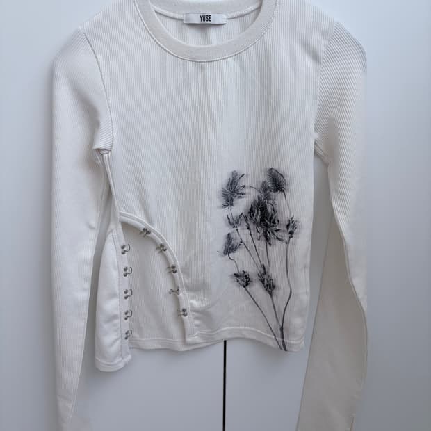 유즈 플라워 탑