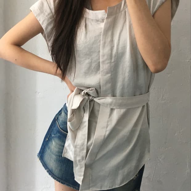 (새상품) A/X 아르마니 익스체인지 베이지 실크 반팔 논카라 셔츠
