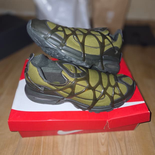 나이키 에어 쿠키니 필그림 세쿼이아