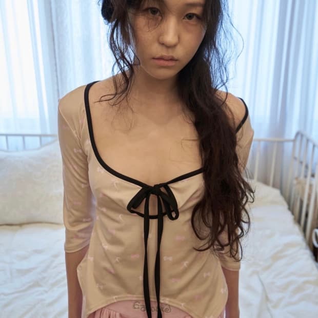 카나제이 리본 캔디프린팅 탑