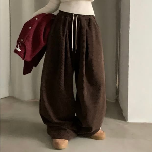 옷 슈가파우더 스튜 골덴 코듀로이 가죽패치 루즈 와이드 트레이닝팬츠