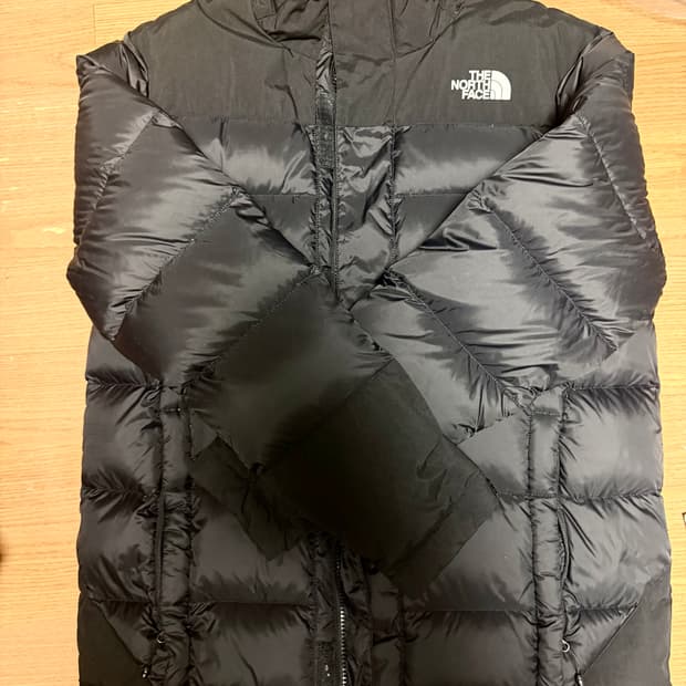 노스페이스 550 패딩