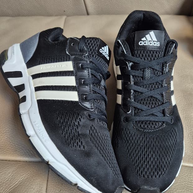 아디다스 이큅먼트 10,0 남녀공용 250