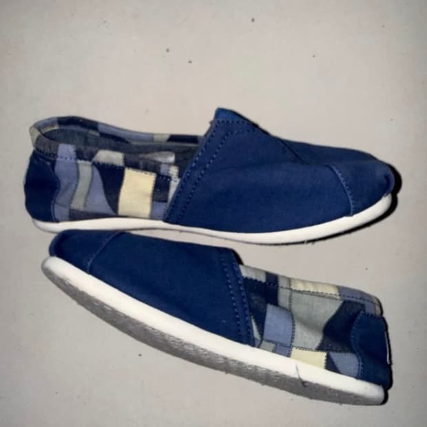TOMS Denim Geometric Patchwork Slip-On