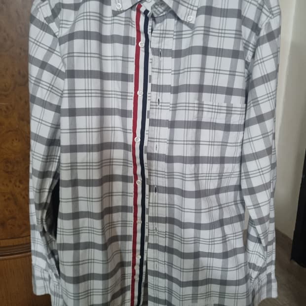 톰브라운 체크셔츠.  S/M