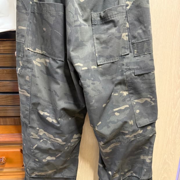 해칭룸 퍼티그오버팬츠 립스탑카모 4