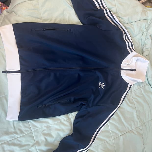 아디다스 클래식 베켄바우어 트랙탑