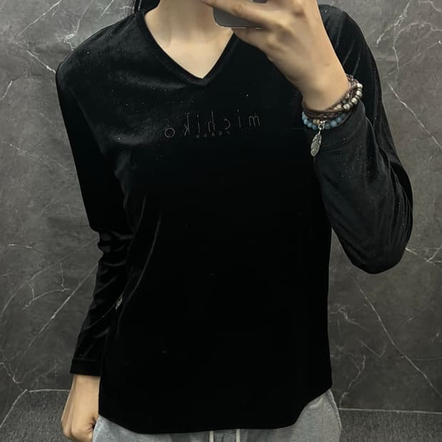 Michiko london jeans 벨벳 브이넥 s413