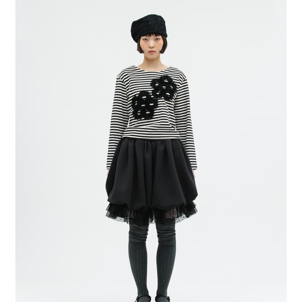 생긴 스튜디오 플라워 레이스 스트라이프 롱슬리브 