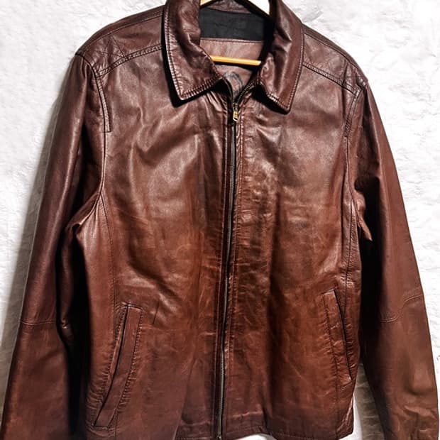 made in italy  존앤존스 가죽자켓  라이더 52 사이즈