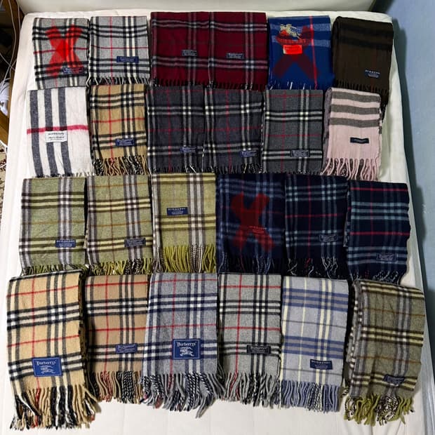 버버리 정품 체크 머플러 목도리 공용