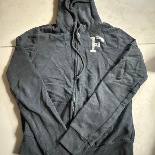 아베크롬비 차콜 집업 S