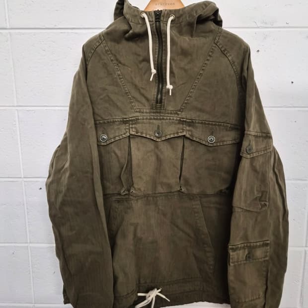 XL) 모라타 톨킨 밀리터리 멀티 포켓 아노락 팝니다