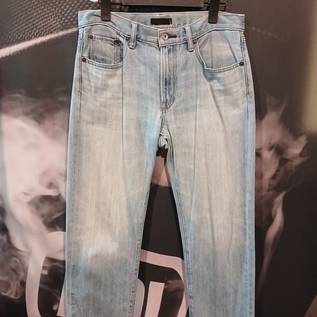 유니클로 연청 데님 팬츠