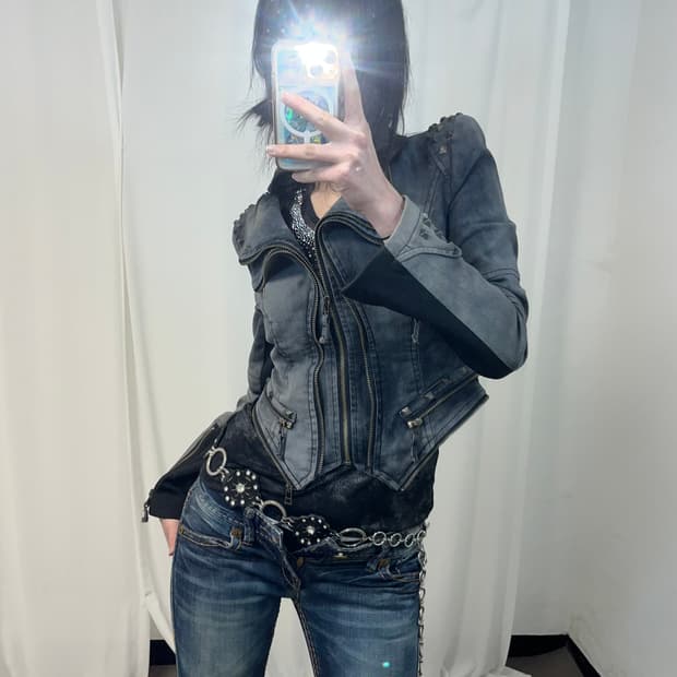 락시크 그레이 데님 스터드 자켓