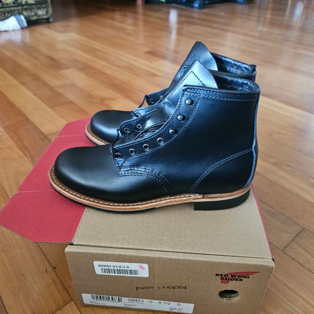 레드윙 벡맨 9423 새상품 6.5D 245사이즈