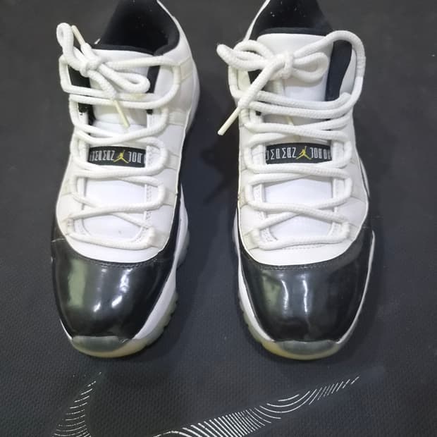 나이키 에어 조던 11 레트로 콩코드 로우(260)