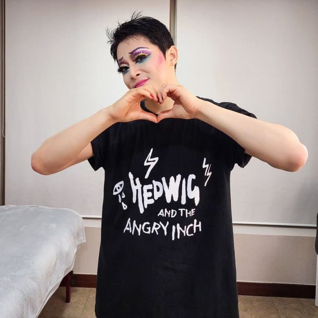 헤드윅 머천다이즈 티셔츠