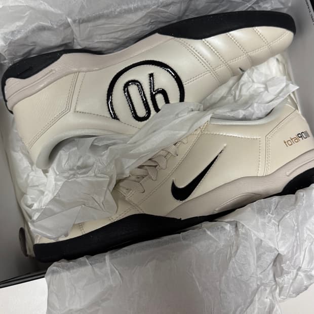 나이키 토탈 90 SP 라이트 오어우드 275 새제품