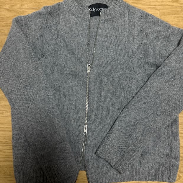 폴리수엠 투웨이 니트집업