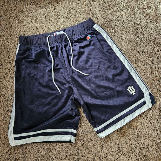 챔피온 NBA 인디애나팀 메쉬드 숏츠 반바지 XL size