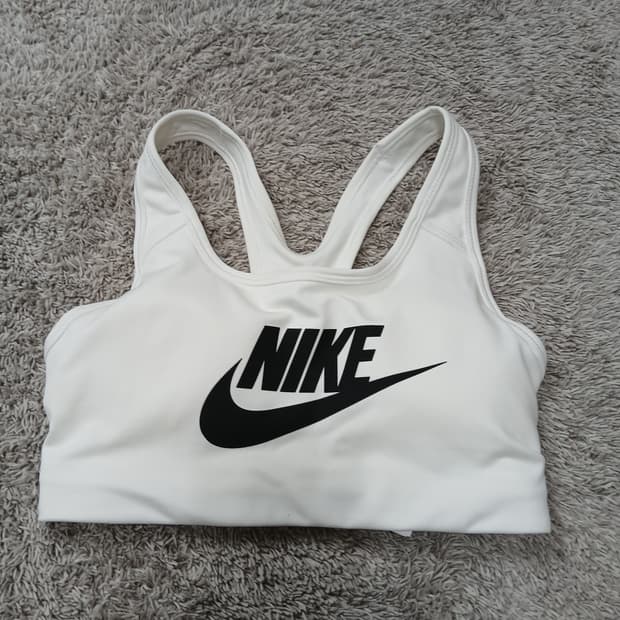 나이키 DRI-FIT 화이트 브라탑 S 새제품