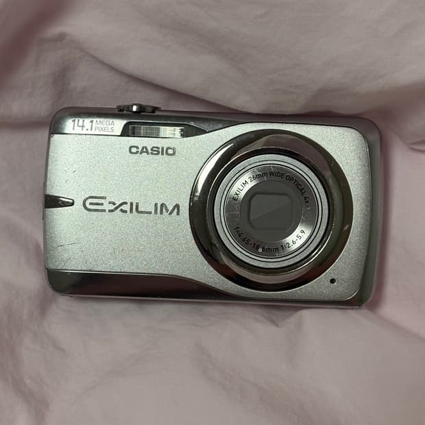 카시오 엑슬림 EX- Z550 (casio exilim z550)