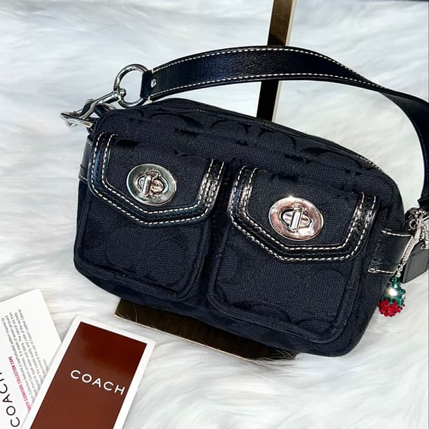 Coach Black Swan Signature Double Pocket