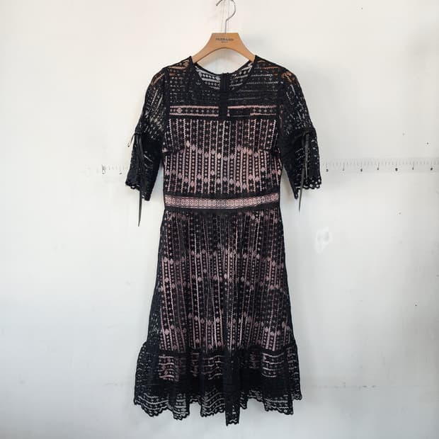 샤틴 레이스 블랙 원피스