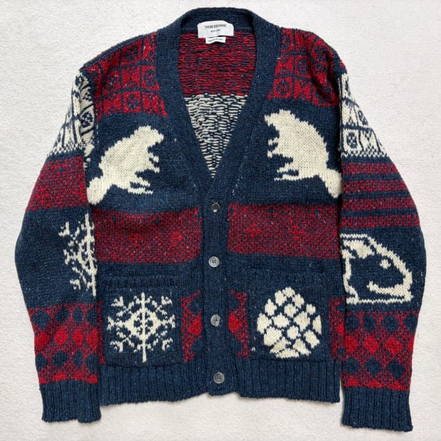 [3] 톰브라운 페어아일 애니멀 가디건 (네이비/레드)
