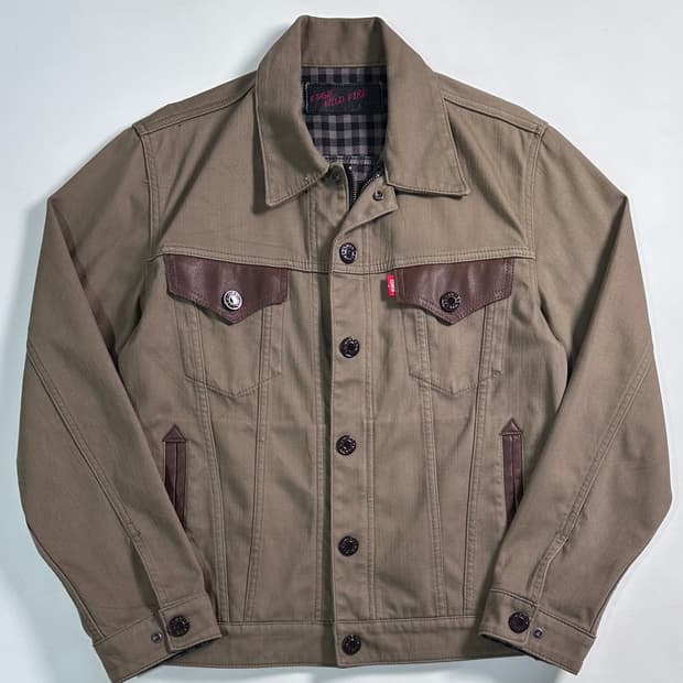 에드윈 레더 디테일 베이지 트러커 자켓