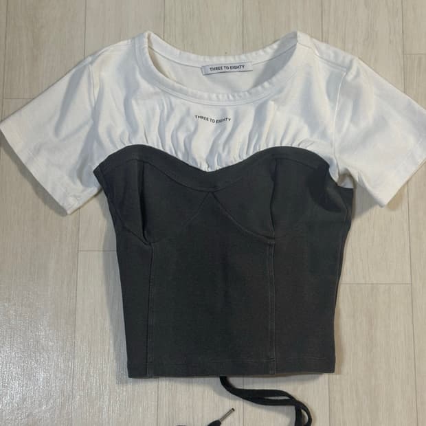 쓰리투에이티 코르셋 레이어드 티 차콜 os