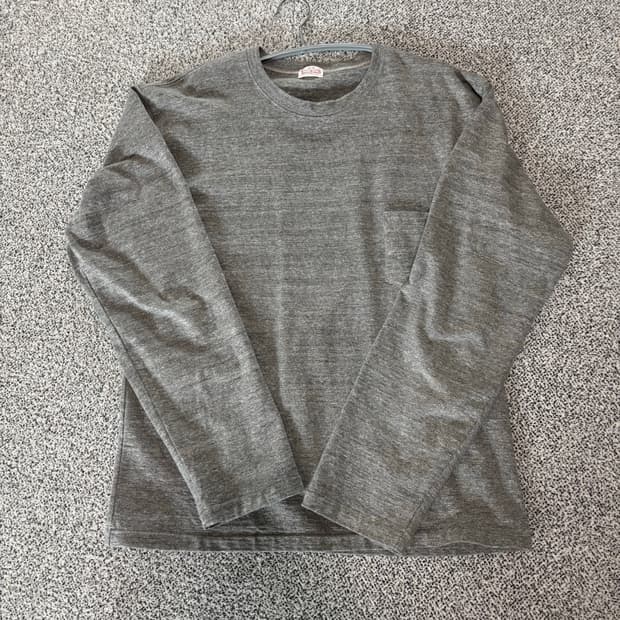 엣라코 포켓티셔츠 그레이 44