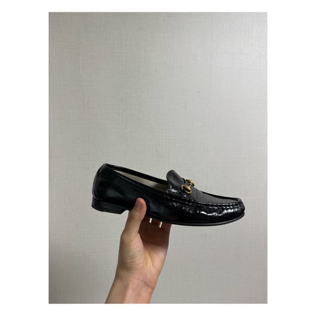 구찌 홀스빗 페이던트 로퍼