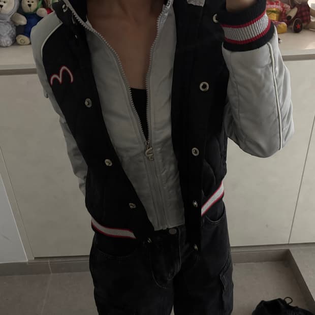 (희귀)🤍 에비수 실버 블랙 패딩 🤍 사이즈 S !!!!